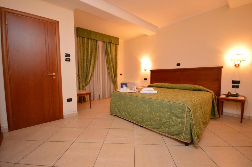 Hotel Residence Il Gabbiano Cirò Marina Rom bilde
